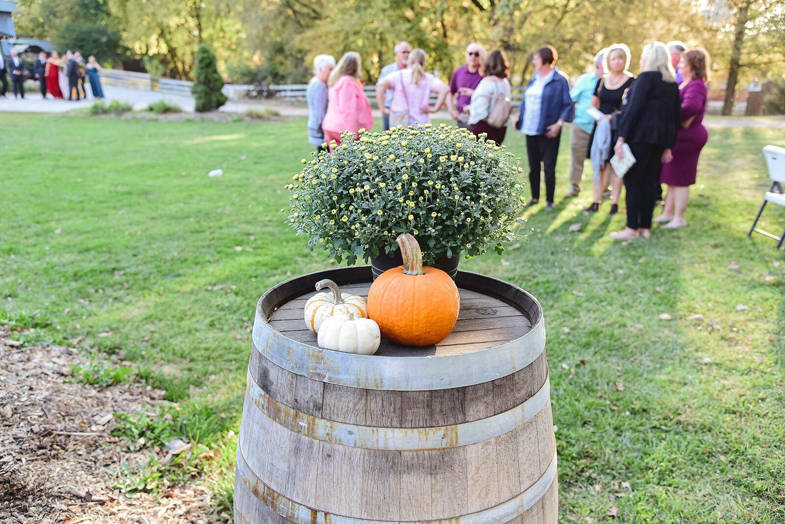 103121-owh-liv-hauntedwedding-p9